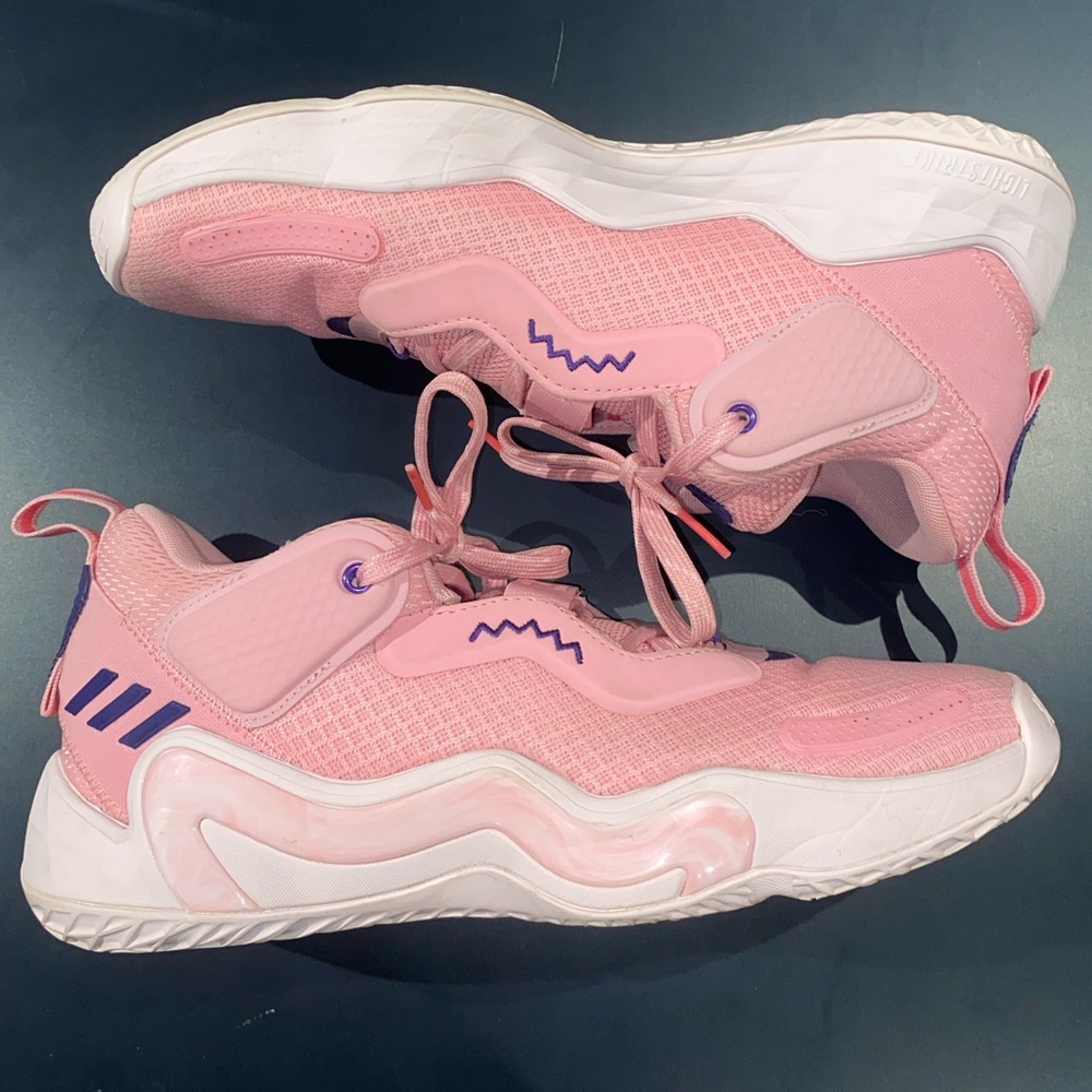 Adidas D.O.N Issue #3 shoes - pink sz 10.5